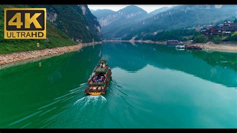 烏江畫廊在哪裏坐船與探索秘境之旅的遐想